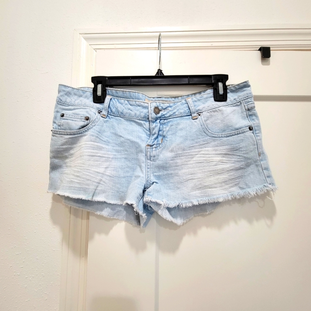 Wet Seal Light Wash Jean Shorts